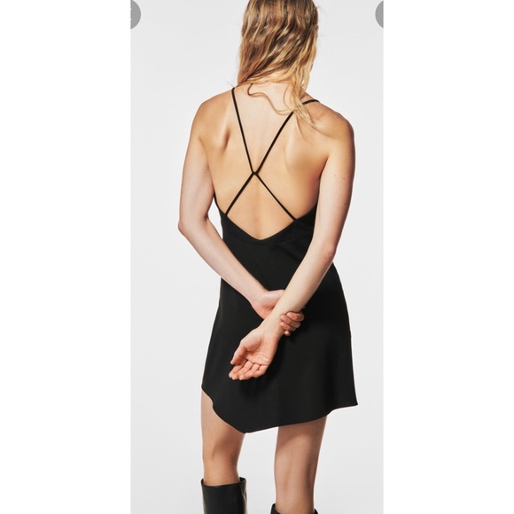 CROSSOVER NECKLINE DRESS - Black | ZARA - Picture 3 of 6
